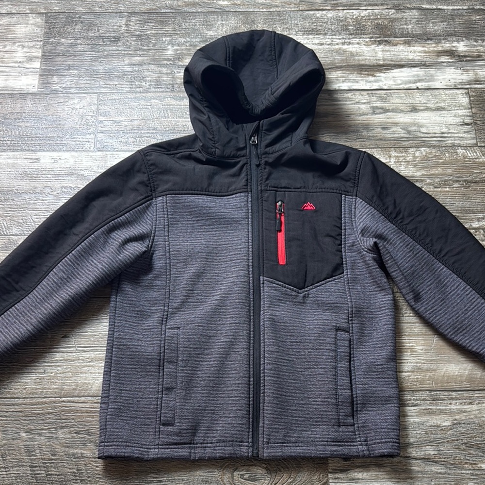 Snozu Black and Gray Hooded Sweatshirt with Sporty Design
